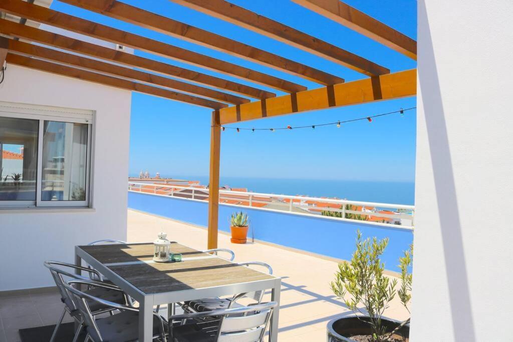Sitio Penthouse - Big Terrace With Sea View & Bbq Villa Nazare Bagian luar foto