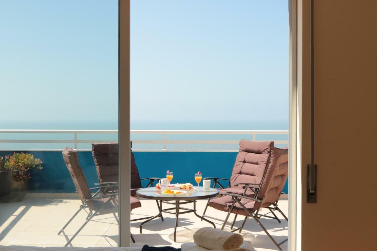Sitio Penthouse - Big Terrace With Sea View & Bbq Villa Nazare Bagian luar foto